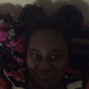 Meet your Posher, Jasmine